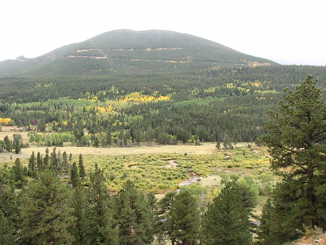 IMG_2713.jpg - back near the trailhead at horshoe park