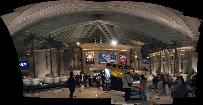 Luxor_Stitch.jpg - Luxor panorama