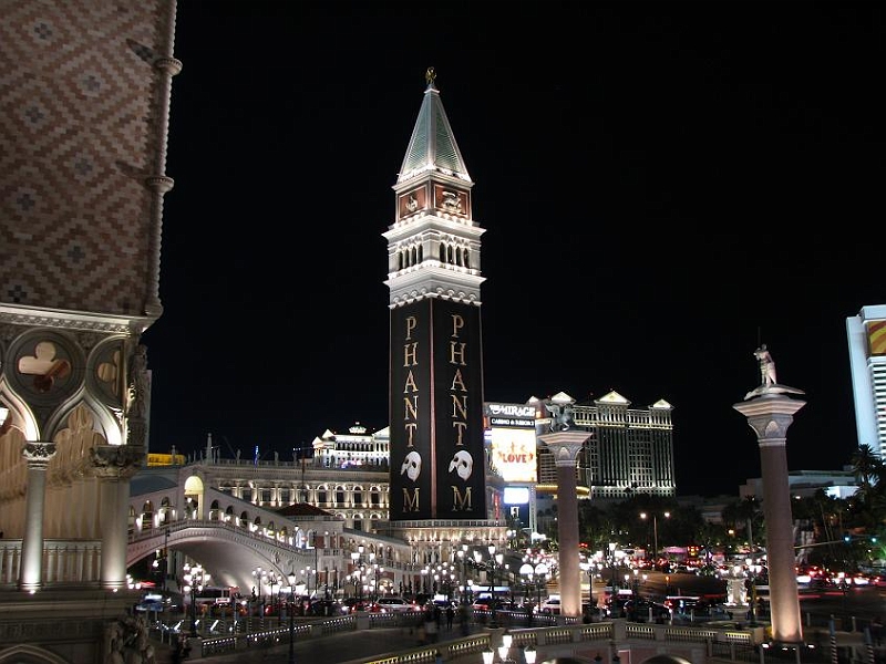 venetian.JPG - Venetian Skyline