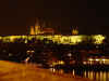 castlenight.JPG (24273 bytes)